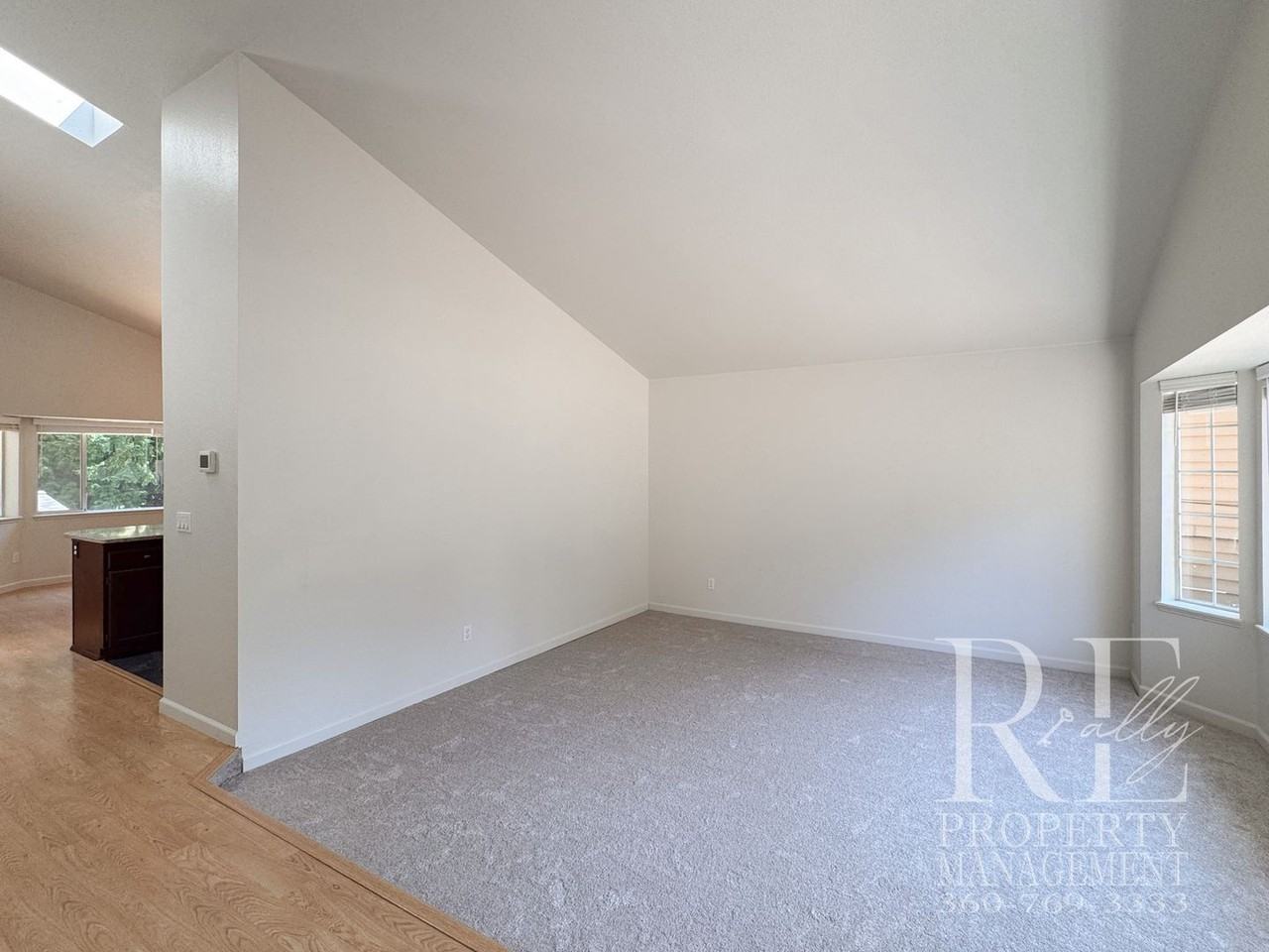 4618 Nw Bernard St - Photo 6 of 48
