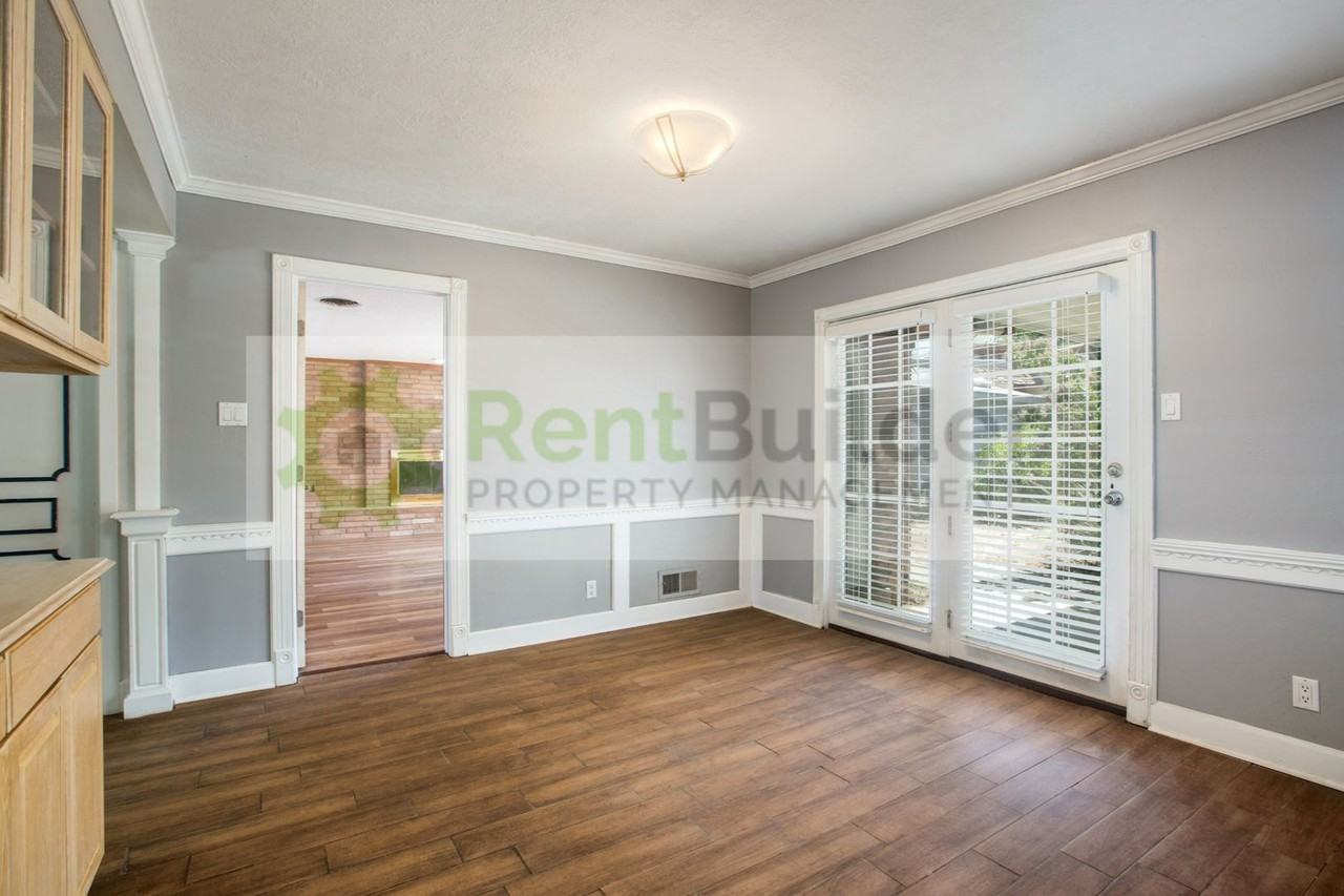 8304 Dellwood Rd Ne - Photo 6 of 25