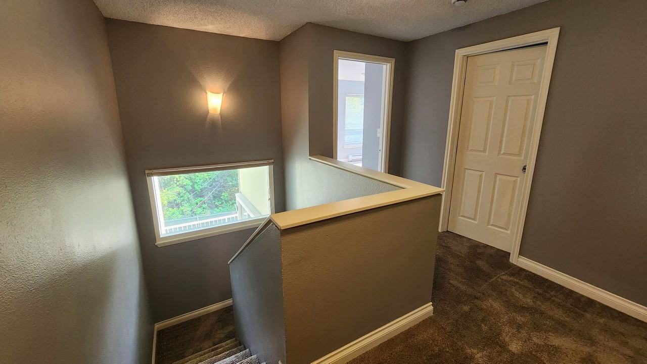 22244 24th Ave S #101 - Photo 6 of 11