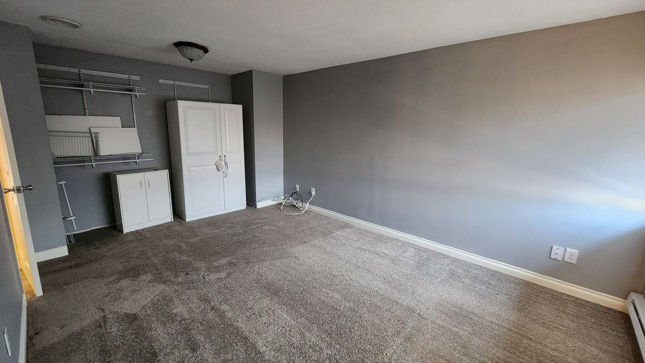 22244 24th Ave S #101 - Photo 7 of 11
