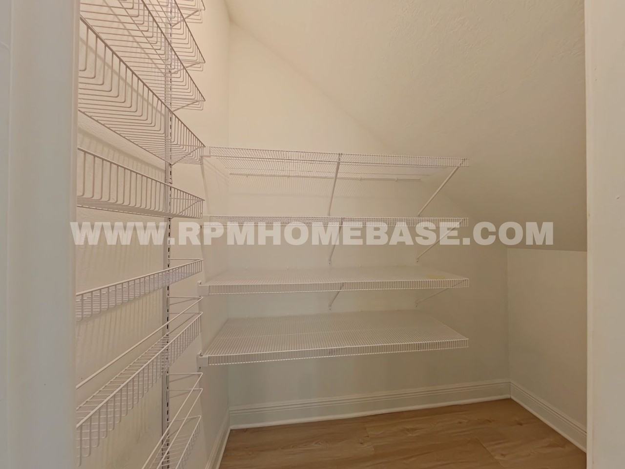 1705 E Gadsden St - Photo 6 of 27