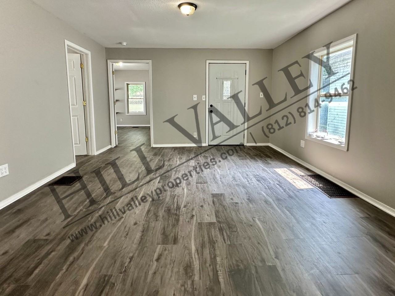 1505 S 10th St - Photo 3 of 15