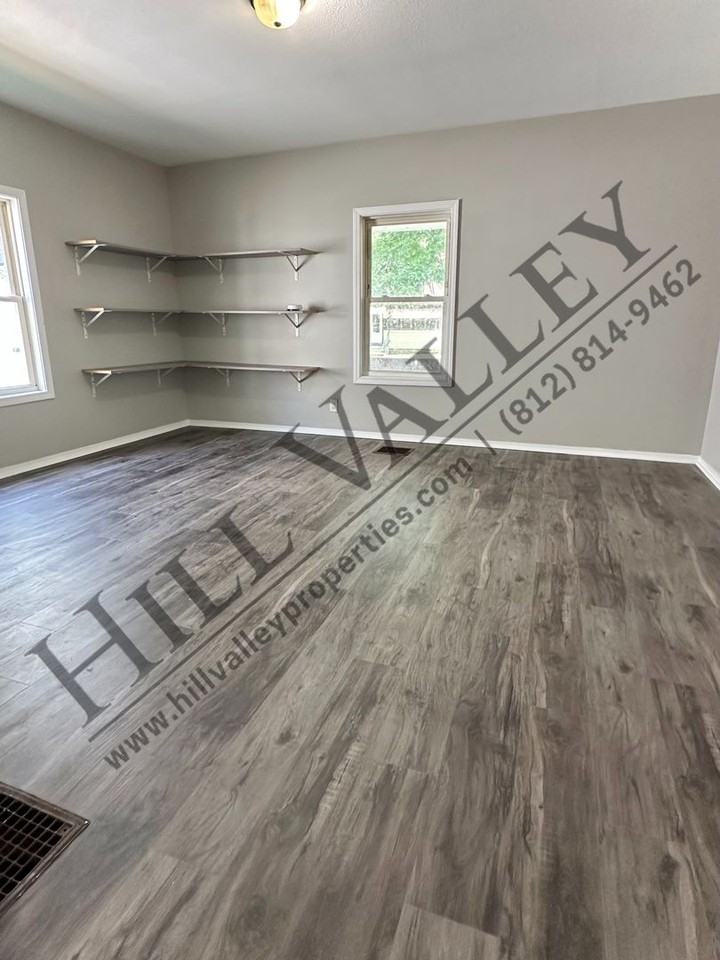 1505 S 10th St - Photo 4 of 15