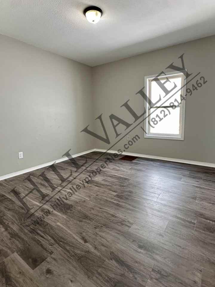 1505 S 10th St - Photo 6 of 15