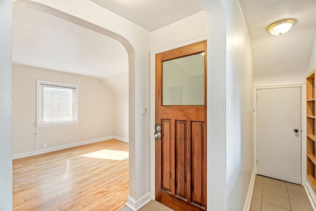 359 Dominion Avenue #2 - Photo 4 of 25