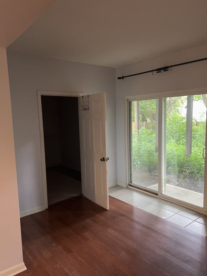 1831 W Elm Ter - Photo 4 of 12