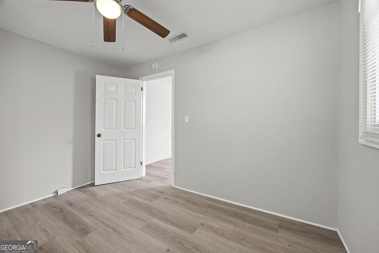 212 Cordele Ave - Photo 5 of 12