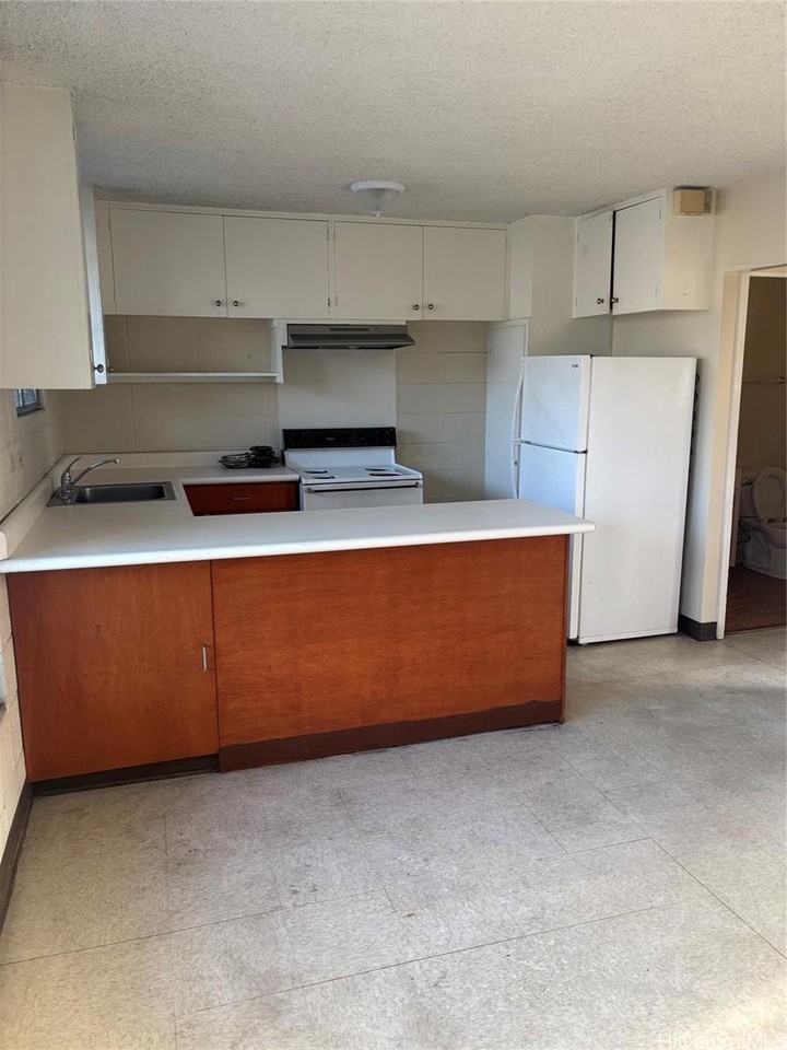 1409 Kinau St #5