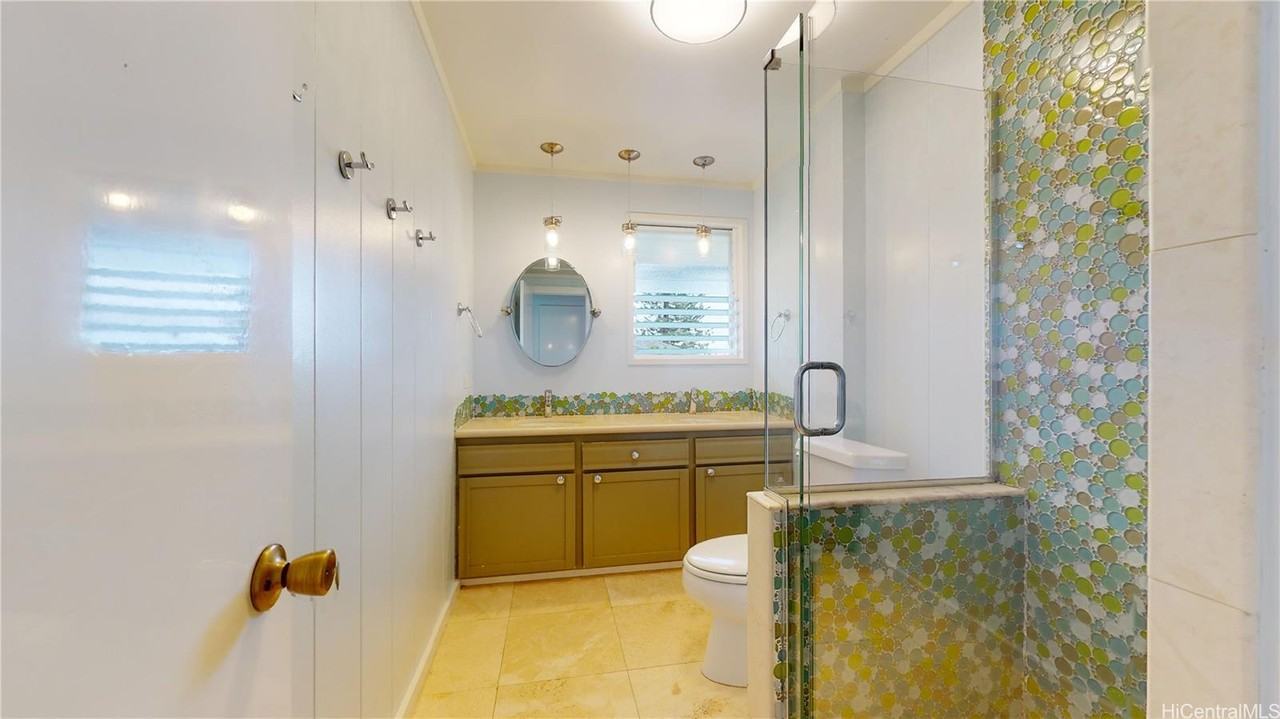 4812 Matsonia Dr - Photo 6 of 25