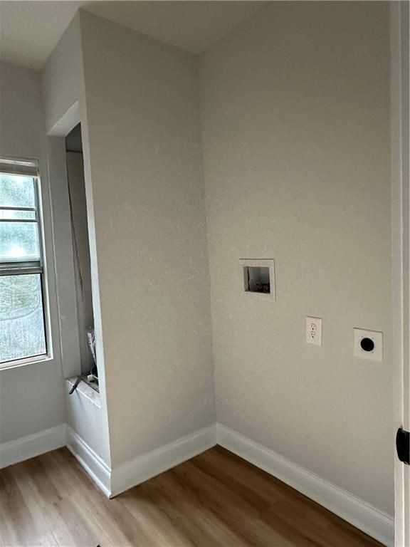 1345 Maple St - Photo 5 of 13