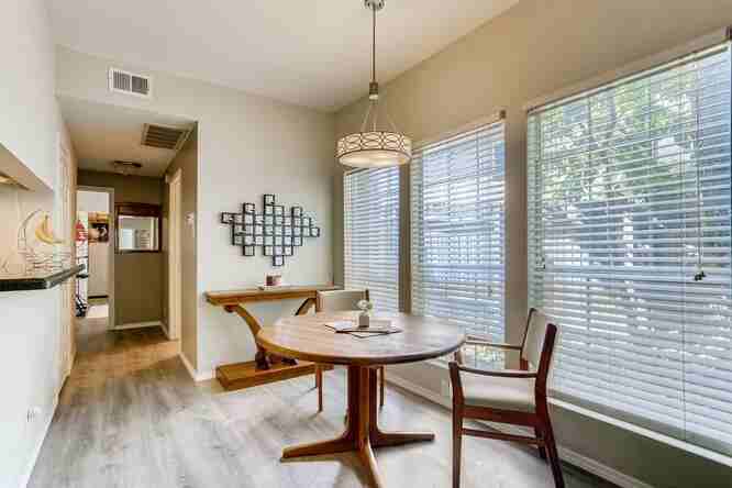 700 S 1st St ##101 - Photo 4 of 17