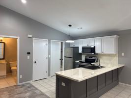 featured image of 1051 Minns Dr
