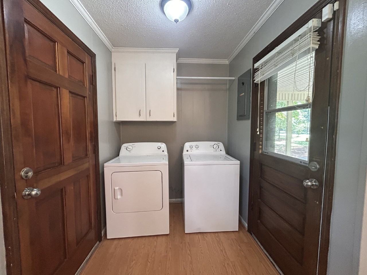 301 La Grange Rd - Photo 4 of 14