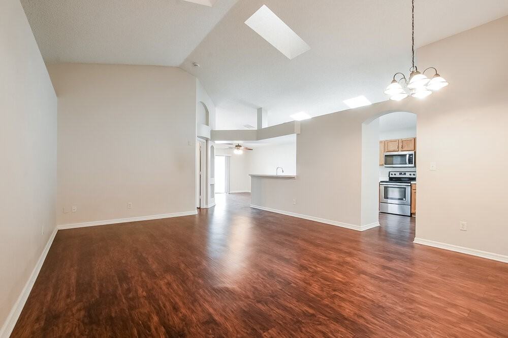 92 Pine Forest Pl - Photo 3 of 16