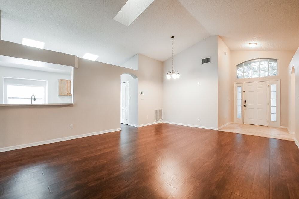 92 Pine Forest Pl - Photo 4 of 16