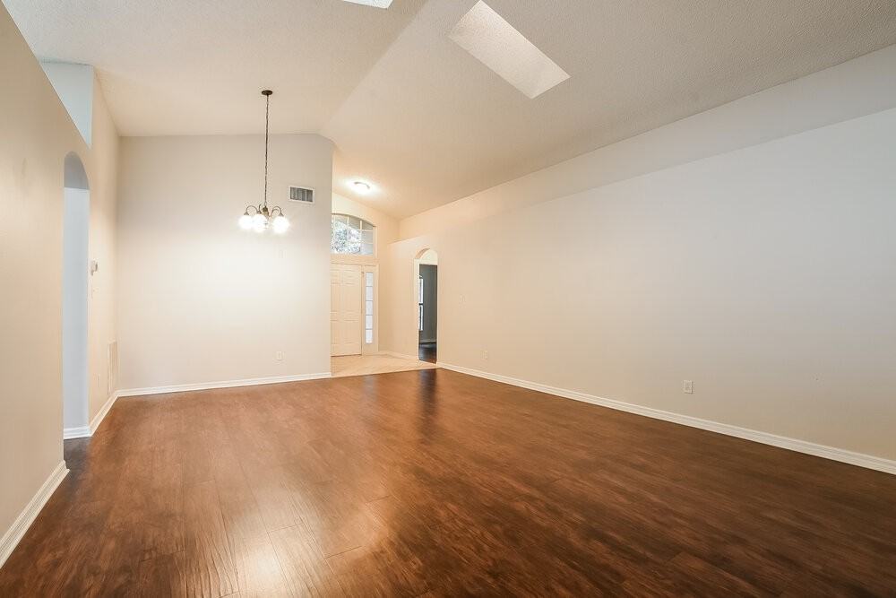 92 Pine Forest Pl - Photo 5 of 16