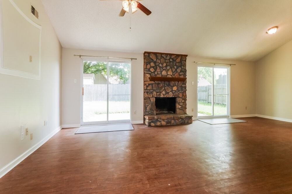 4408 Duncan Rd - Photo 4 of 16