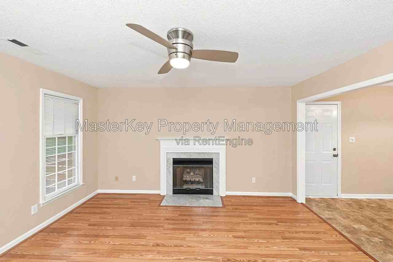 6320 Dry Fork Ln - Photo 6 of 34