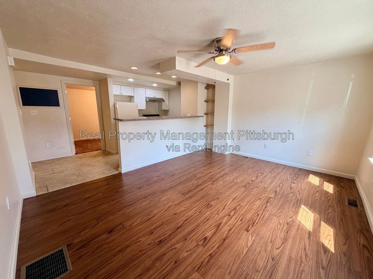 1927 Fox Way - Photo 2 of 15