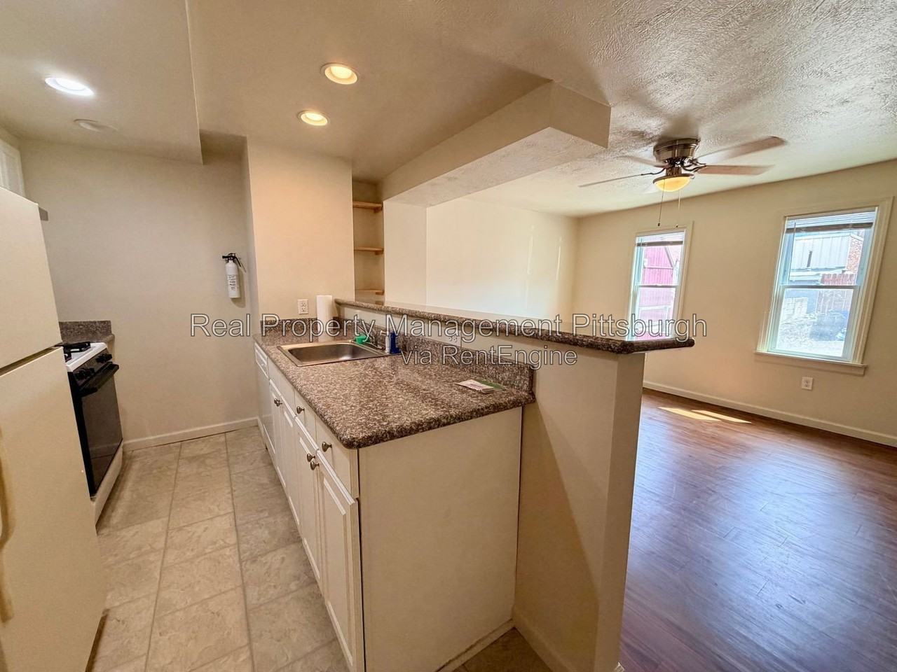 1927 Fox Way - Photo 4 of 15