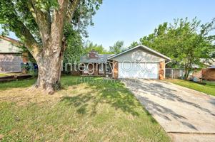 featured image of 5233 Coble St