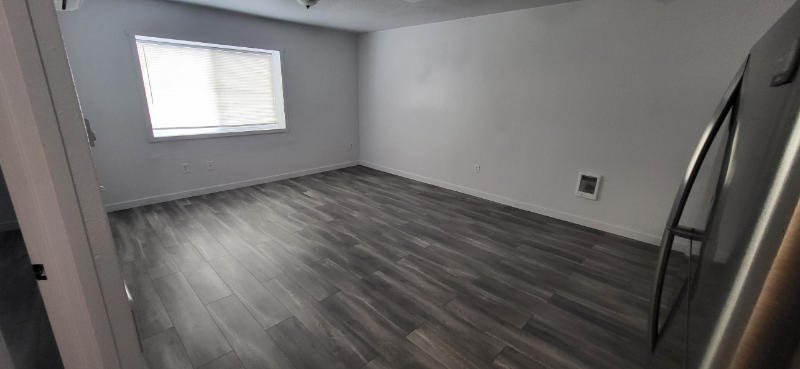 318 N Tower Ave #4 - Photo 2 of 7