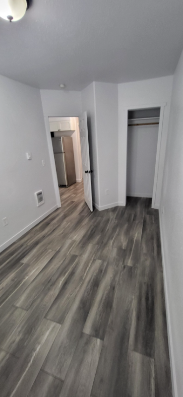 318 N Tower Ave #4 - Photo 3 of 7
