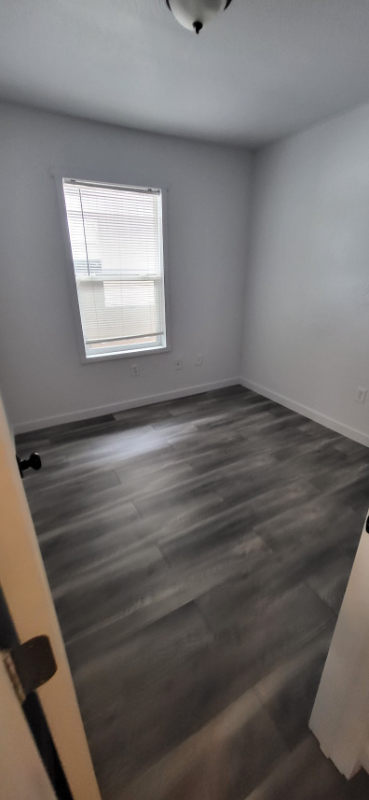 318 N Tower Ave #4 - Photo 5 of 7