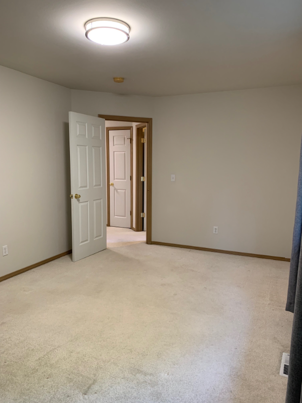 911 176th Pl Sw - Photo 6 of 17