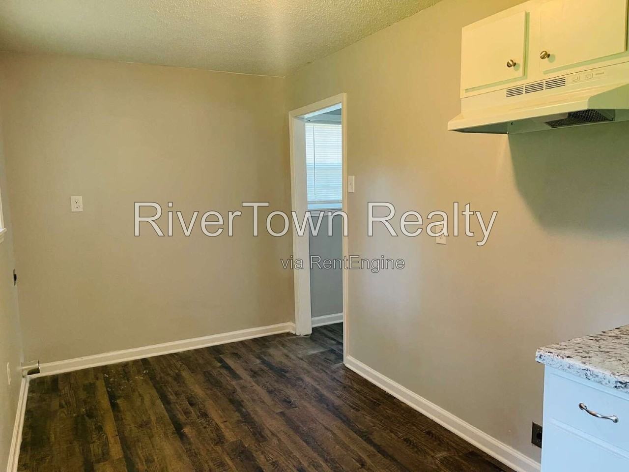 331 Elder Rd - Photo 4 of 11
