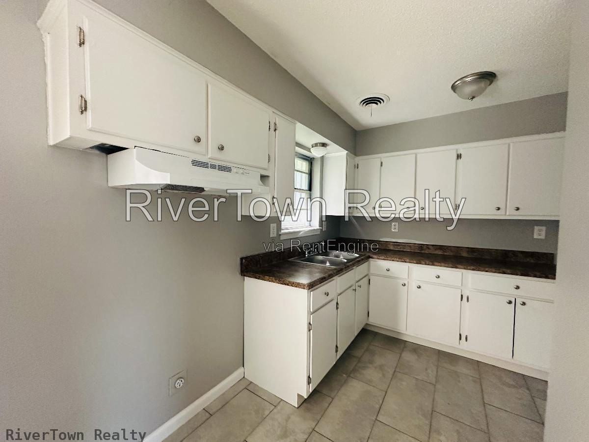 3579 Dorado Ave - Photo 3 of 11