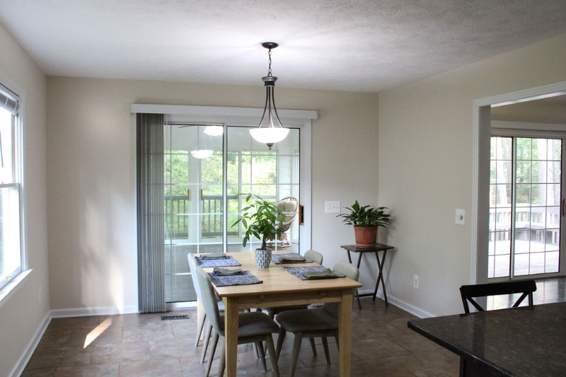 722 Chelsea Dr - Photo 4 of 16
