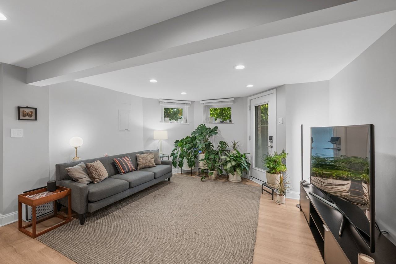 3002 11th St Nw #B - Photo 2 of 15