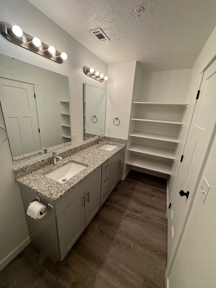 509 N Trixie Ave #523 - Photo 4 of 11
