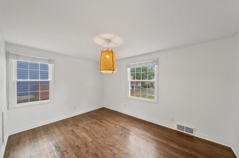 3306 W 71st Ter - Photo 7 of 18