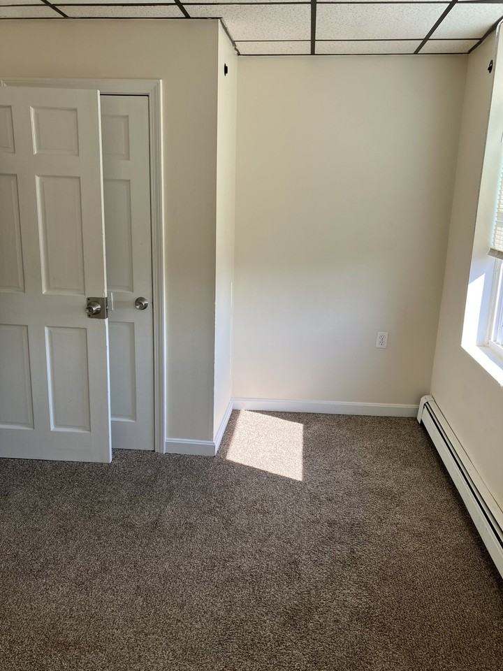 48 Taunton Grn #7 - Photo 5 of 7