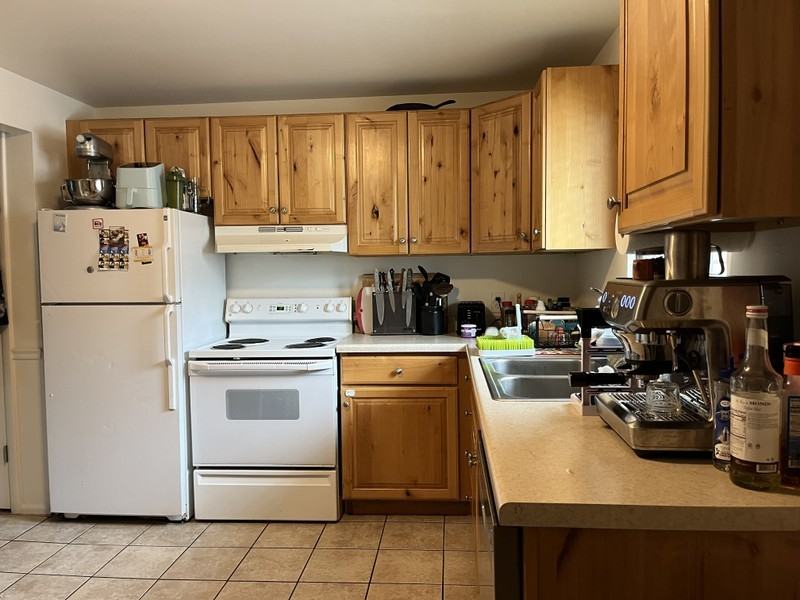863 E Logan Ave #2 - Photo 4 of 20