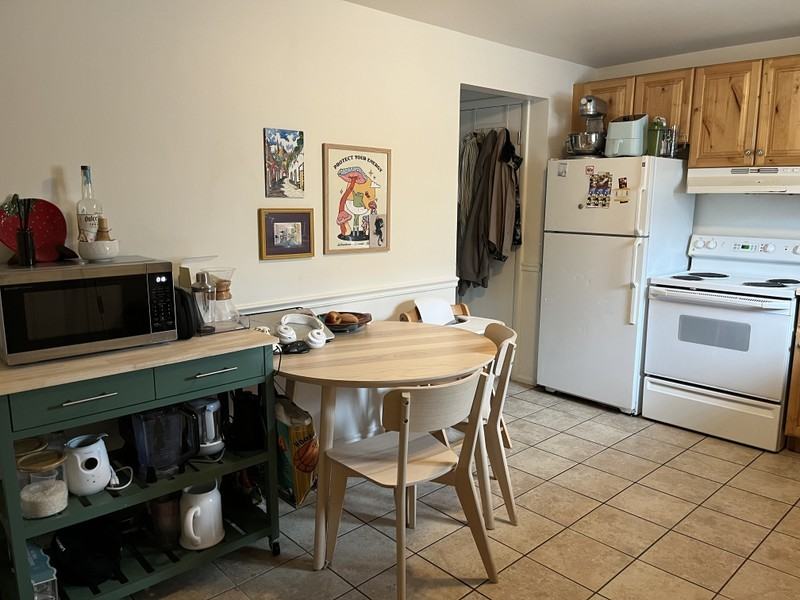 863 E Logan Ave #2 - Photo 6 of 20