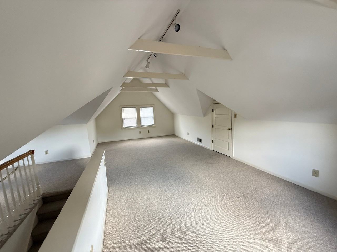 2147/2149 Berkley Ave Sw #2149 - Photo 5 of 16