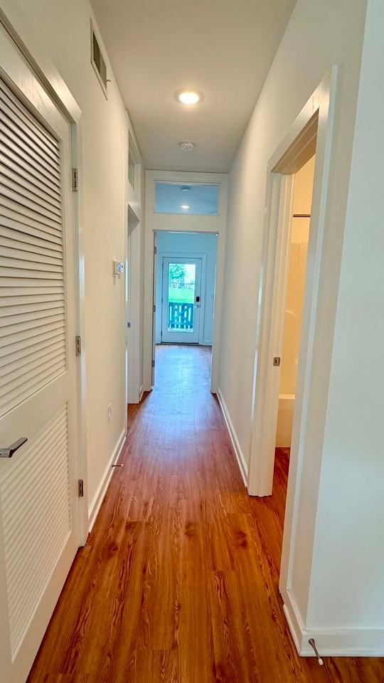 107 W 13th St #A - Photo 6 of 17