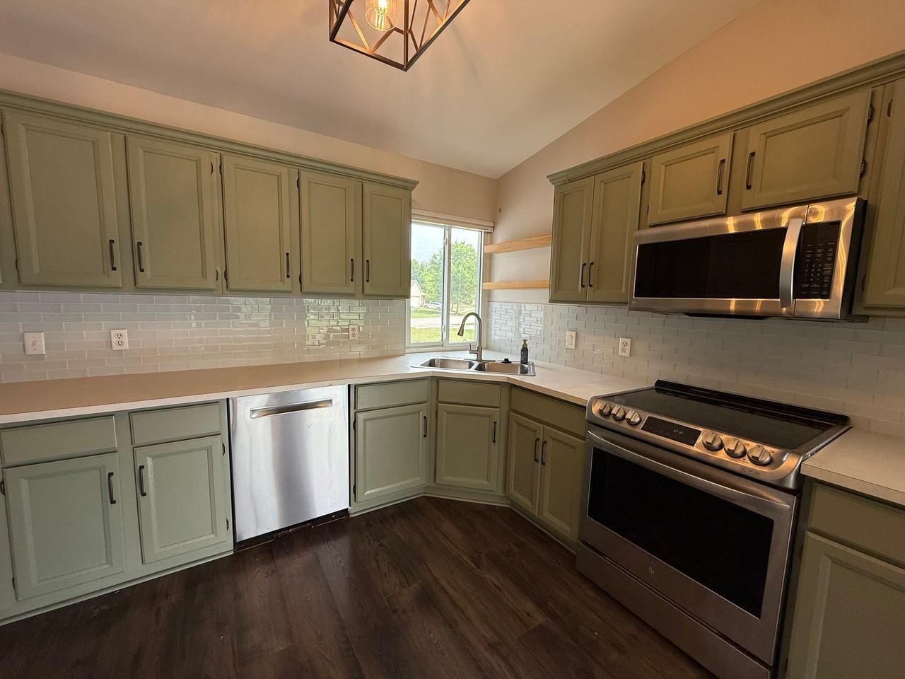 61407 Dean Dr - Photo 6 of 28
