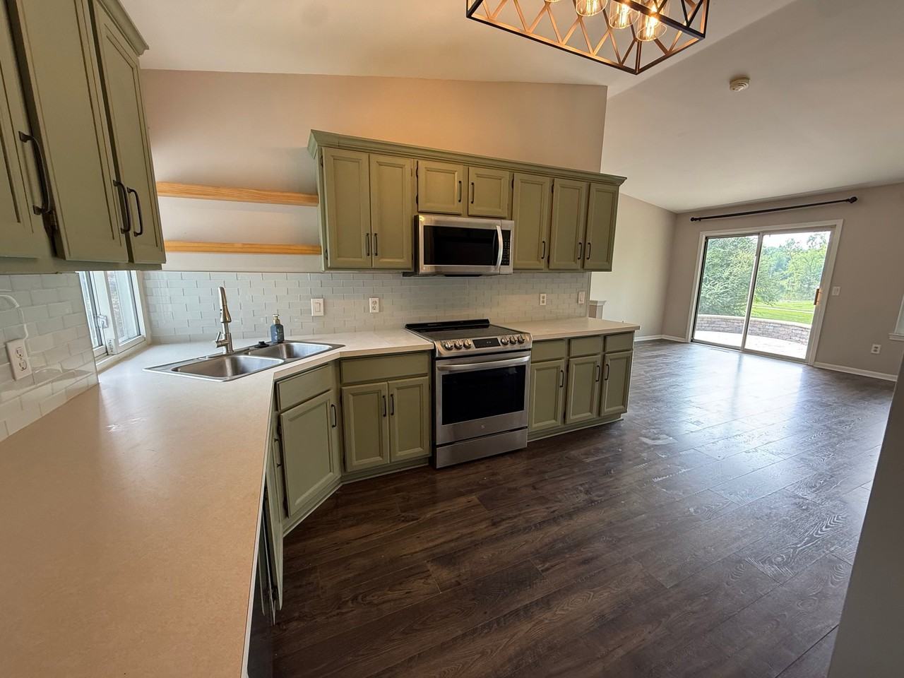 61407 Dean Dr - Photo 7 of 28