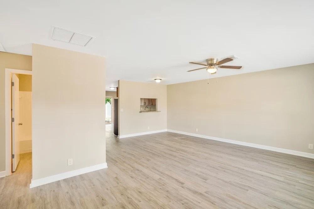 6072 Lambeth Cir - Photo 2 of 13