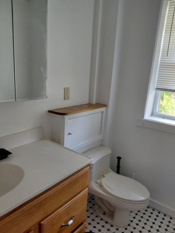 53 Main St #4 - Photo 3 of 14