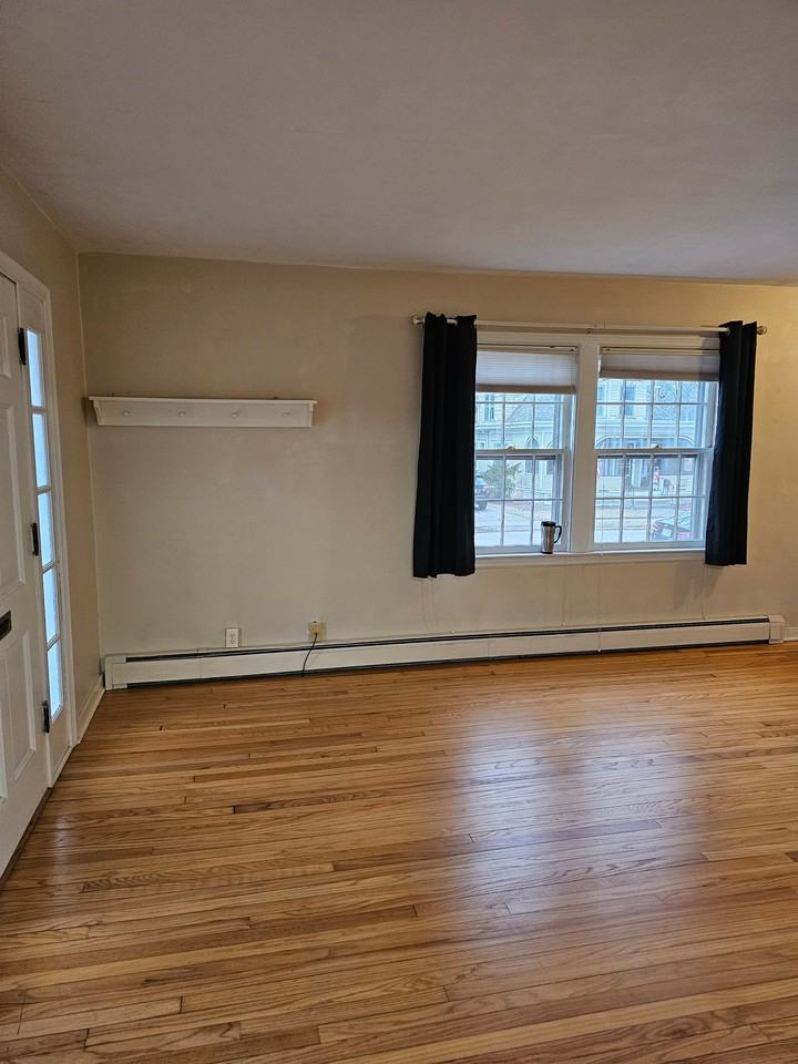 101 Mcpherson St - Photo 5 of 17