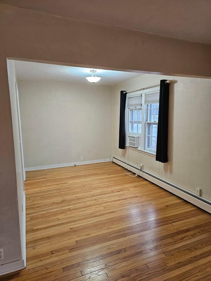 101 Mcpherson St - Photo 6 of 17