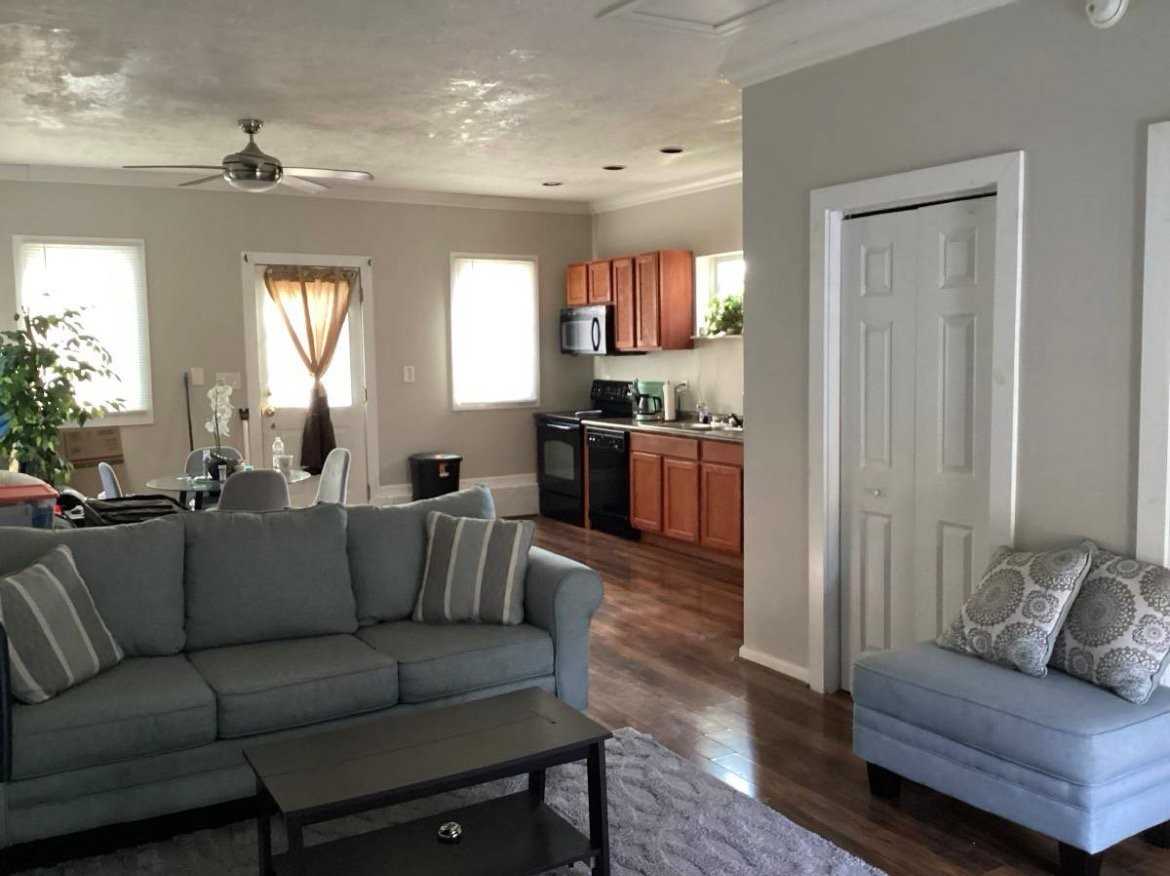 3519 Baugh St - Photo 3 of 6