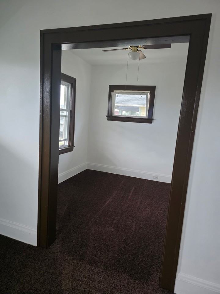 4021 Gifford Ave #UP - Photo 2 of 10
