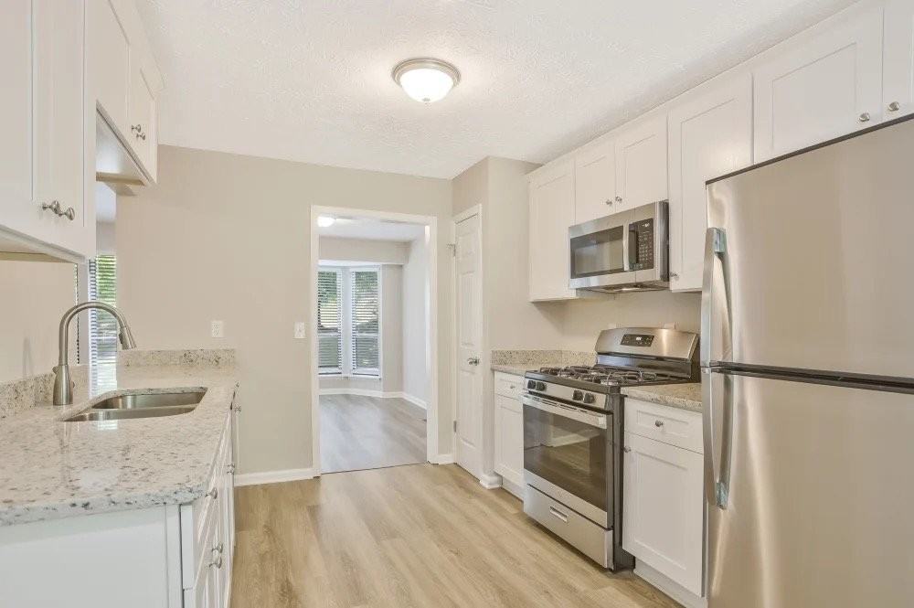 5146 Forest Mist Dr Se - Photo 2 of 10