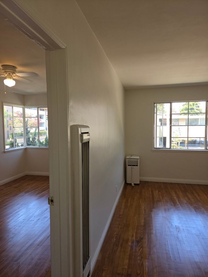 665 Cordova St #3 - Photo 6 of 8